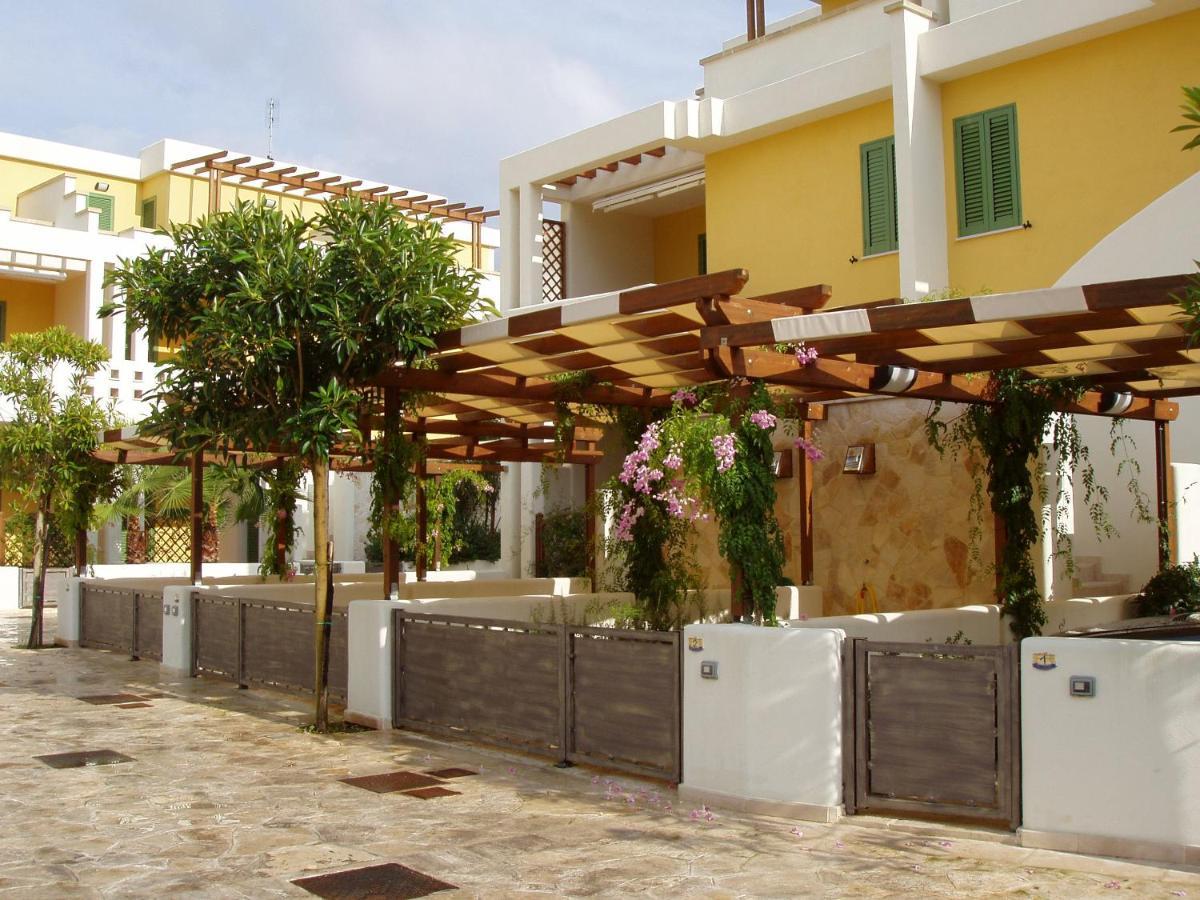 Residence Ammiraglia Baia Verde Gallipoli Εξωτερικό φωτογραφία